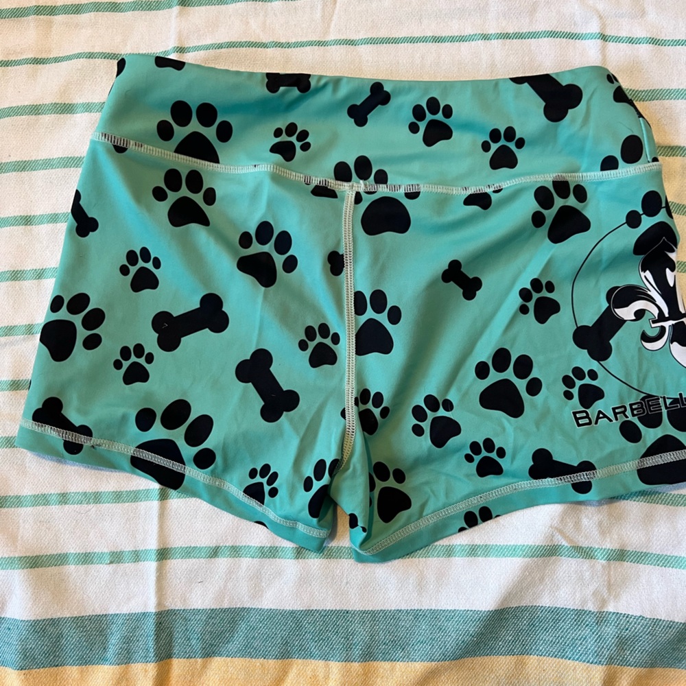 Barbell voodoo shorts